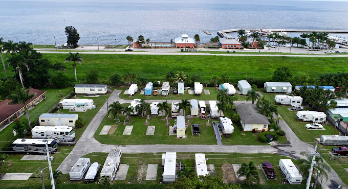 Pahokee Beach RV