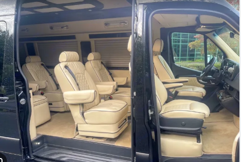 2023 Ultimate Toys Ultimate Traveler