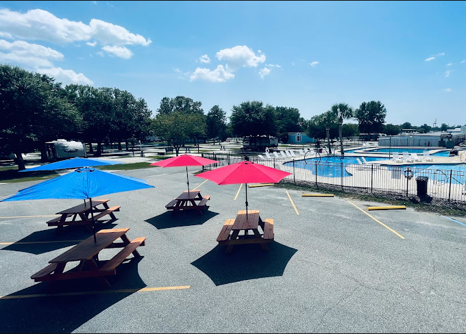 Johnny's Lakeside RV Resort