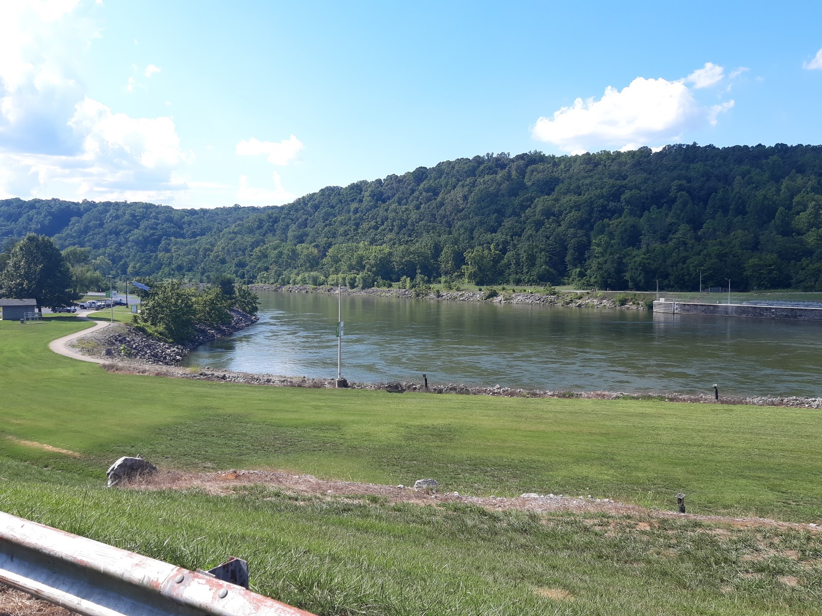 Melton Hill Dam TVA-Melton Hill Reservoir