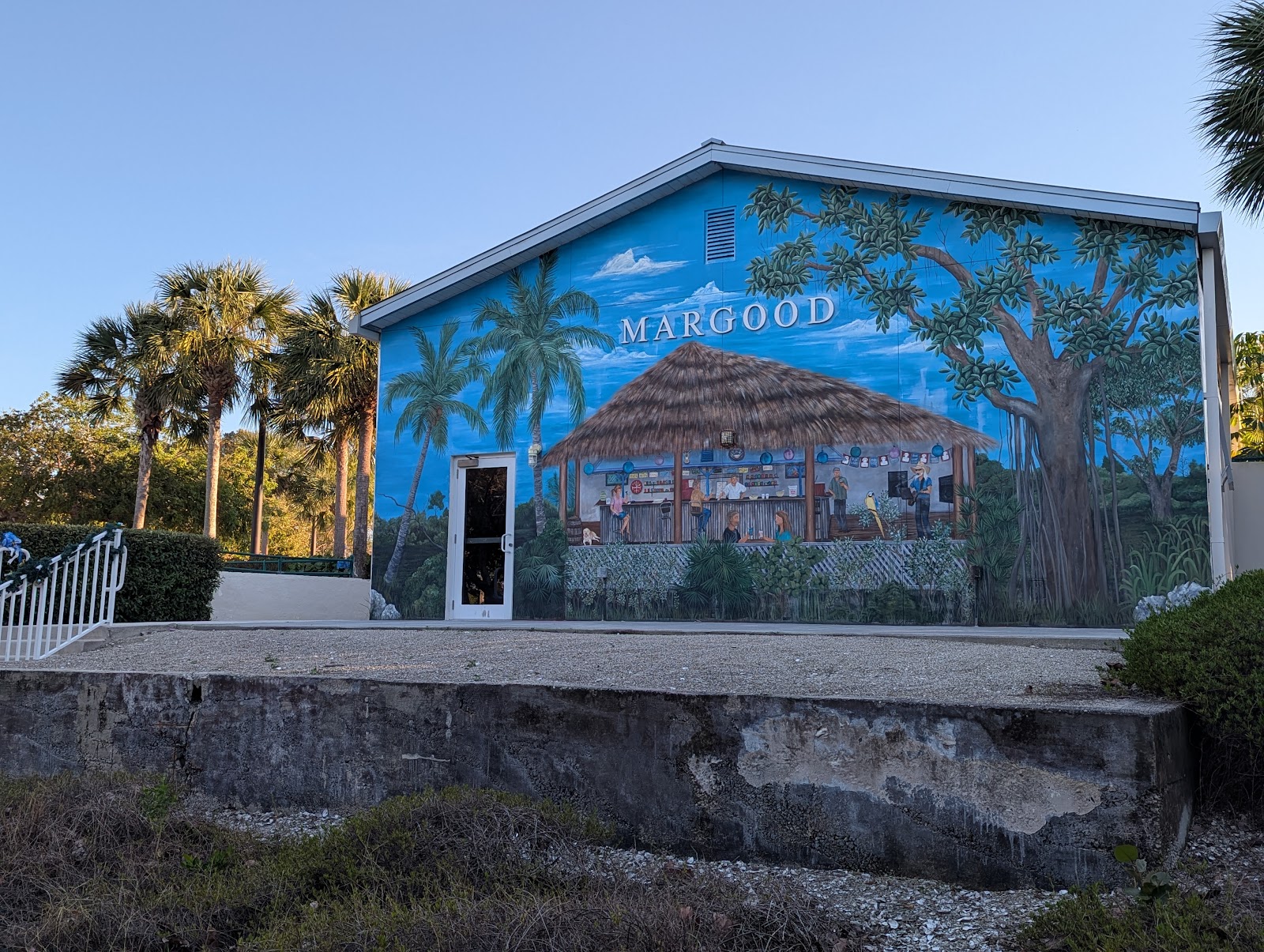 Mar-Good RV Park / Cottages Marina