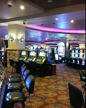 Seven Feathers Casino Resort