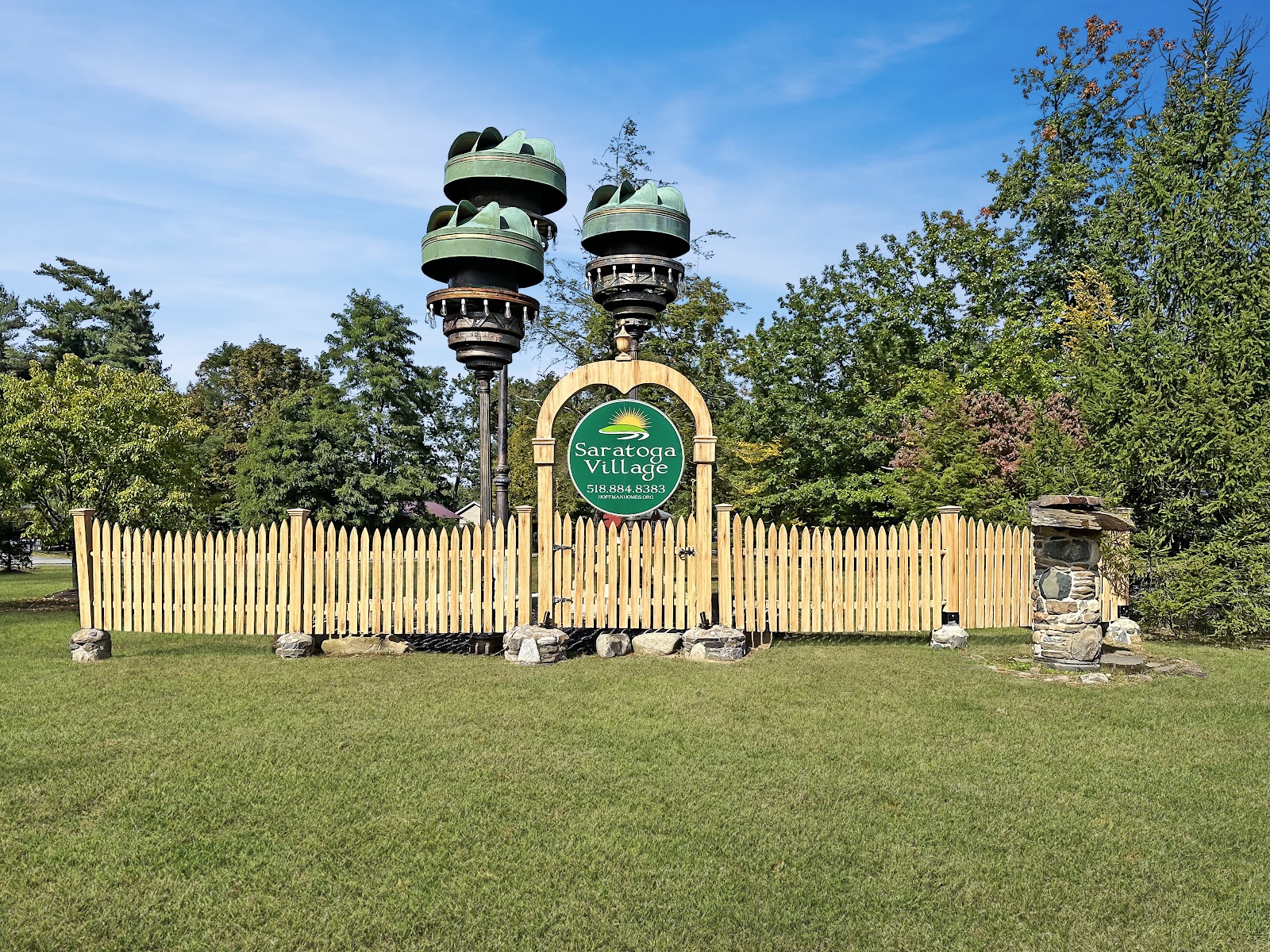 Rock City Falls Mobile Villas