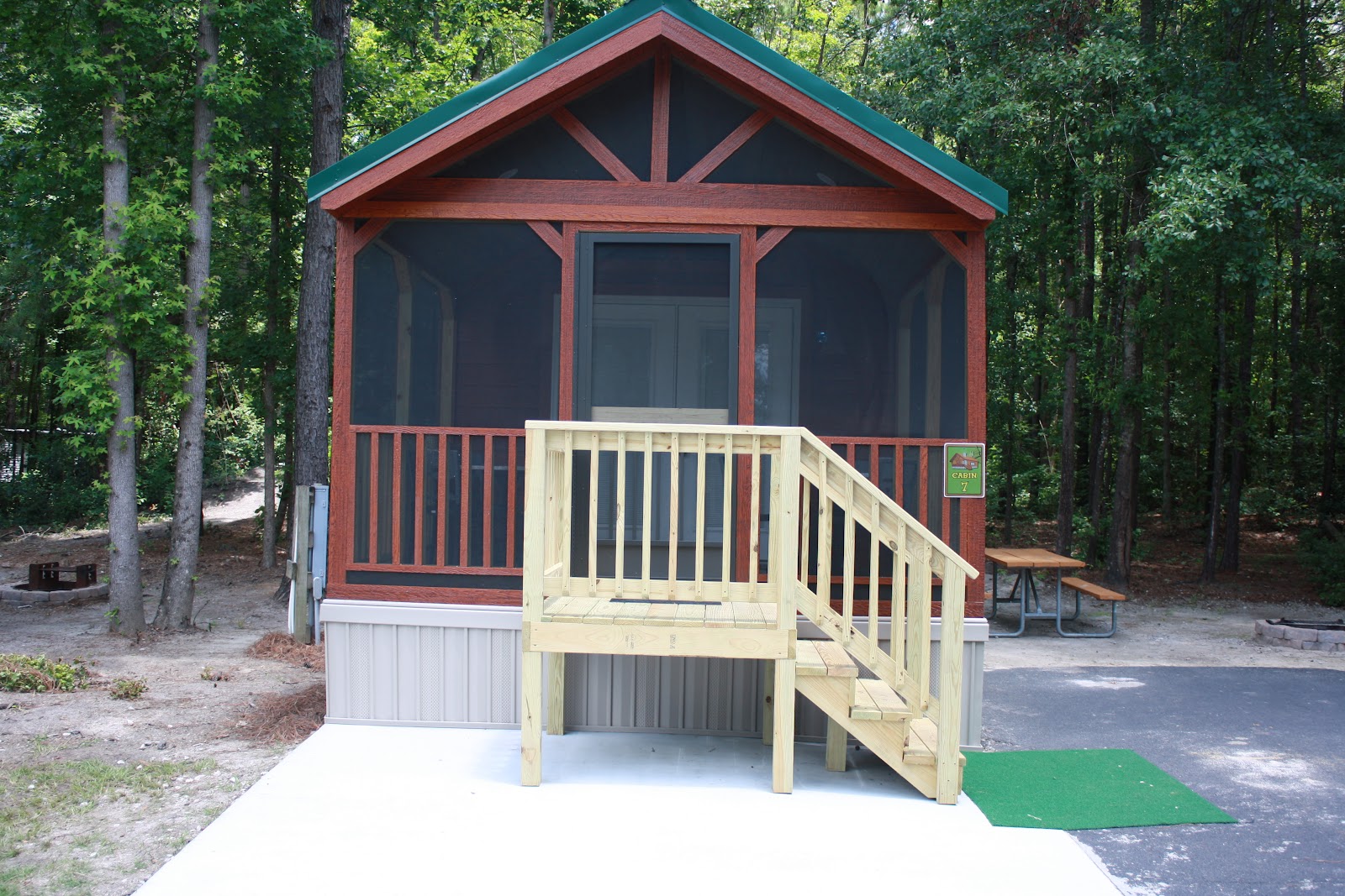 Yogi Bear's Jellystone Park™ at Daddy Joe's