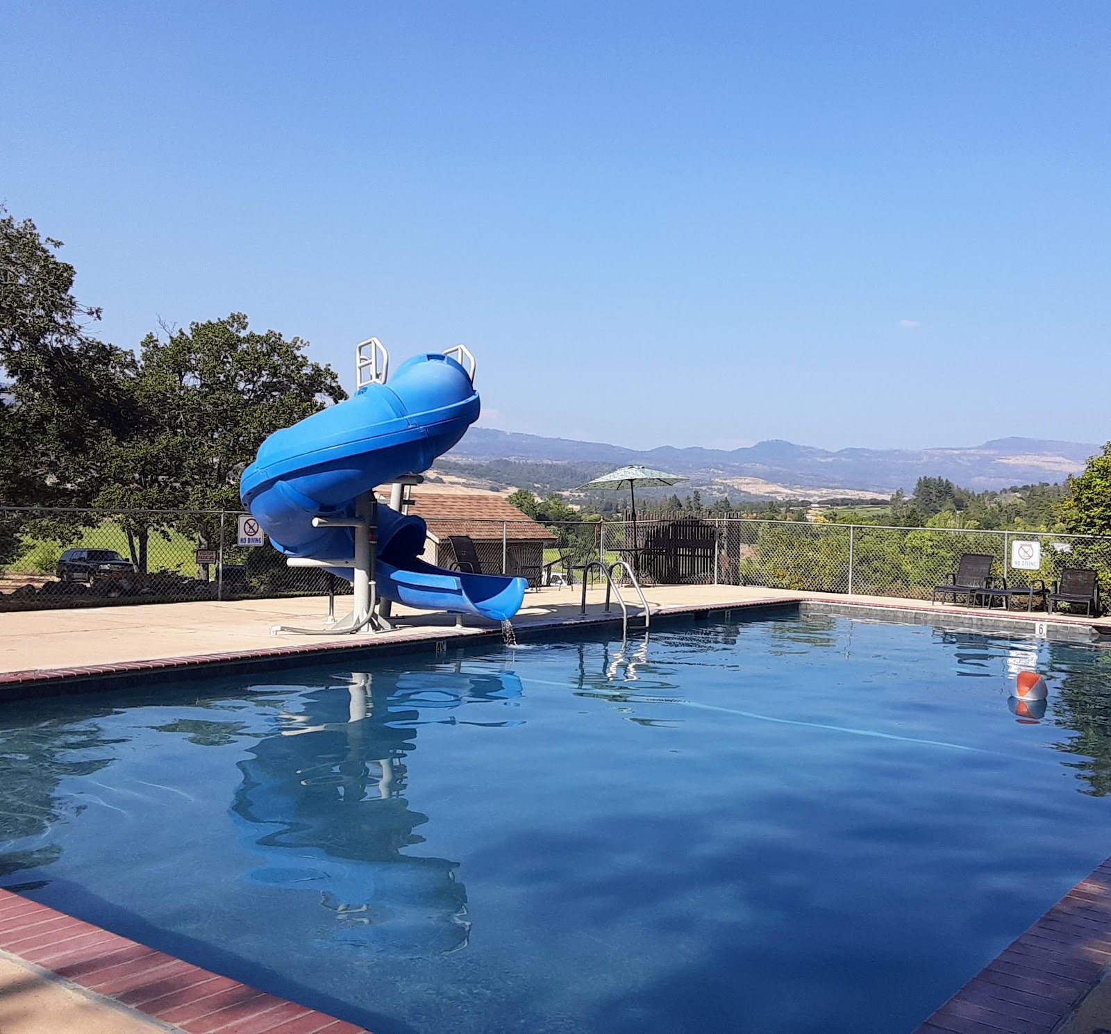 Medford Oaks RV Park & Campground