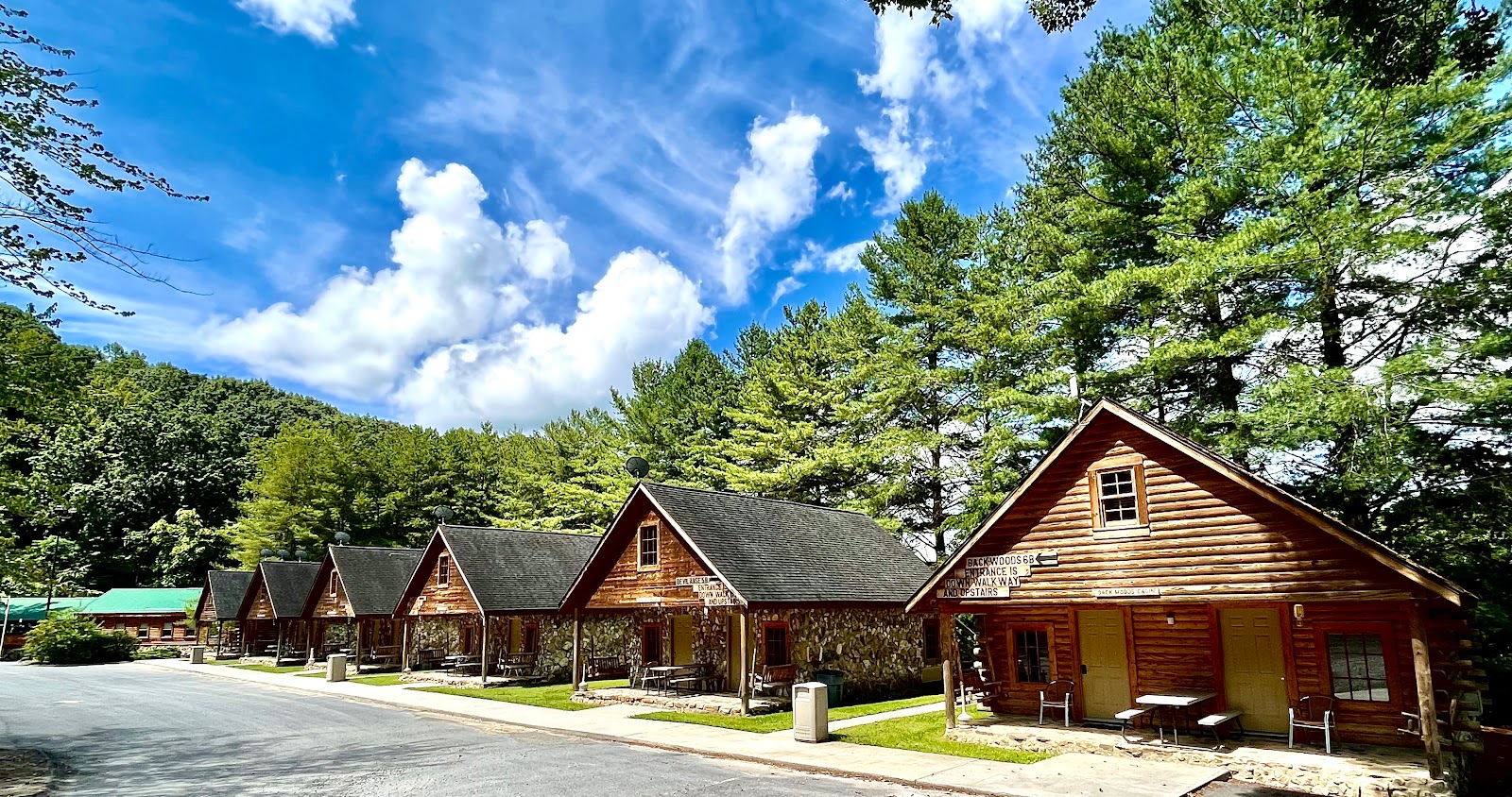 Buffalo Trail Cabins, Cottages and Campground
