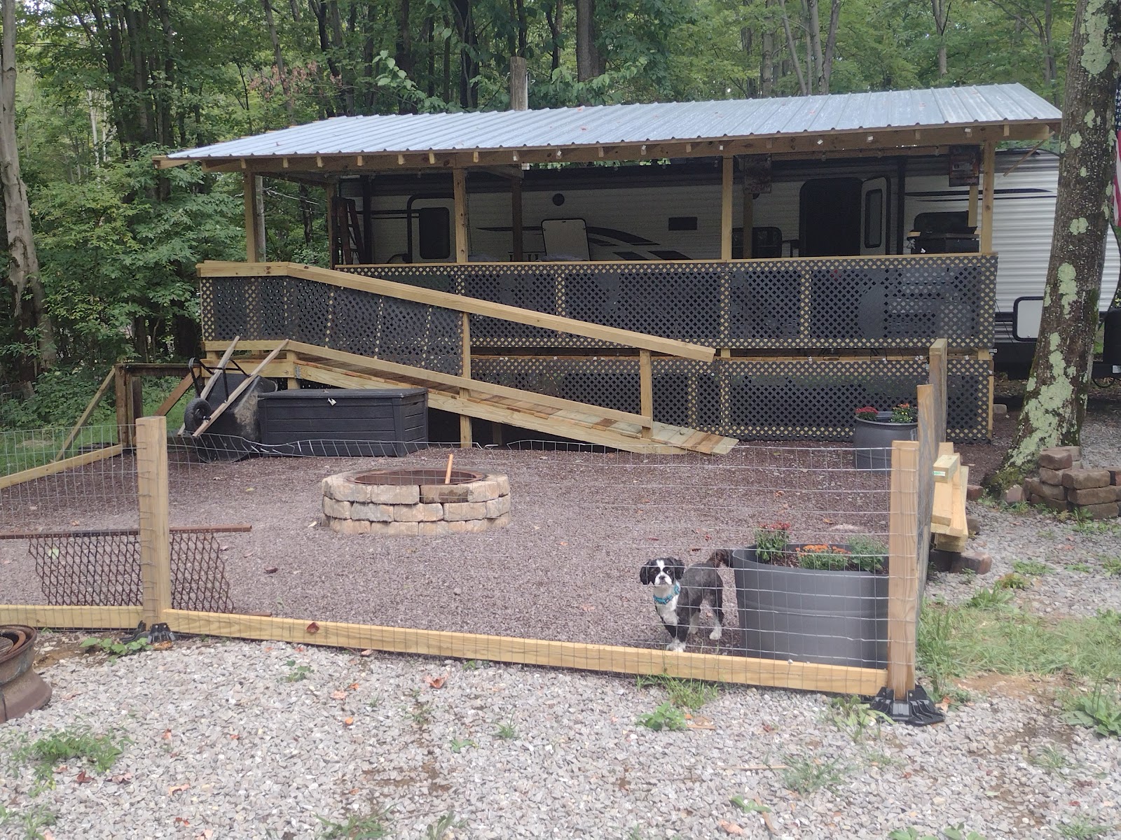 Pine Hill Campground & Cabins