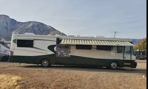 Love’s RV Hookup – Parachute