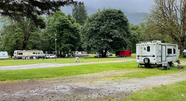 Cascade Peaks Family Campground