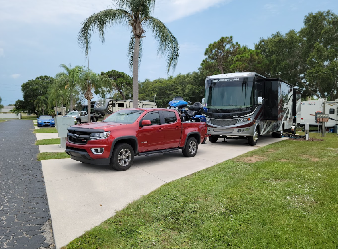 Florida Pines Mobile Home Court and RV