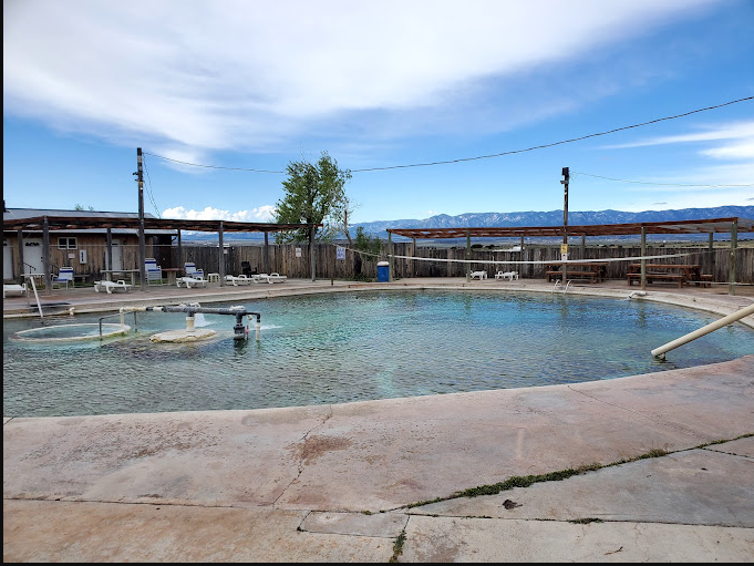 Dakota Hot Springs
