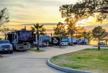Lakeside RV Resort & Marina