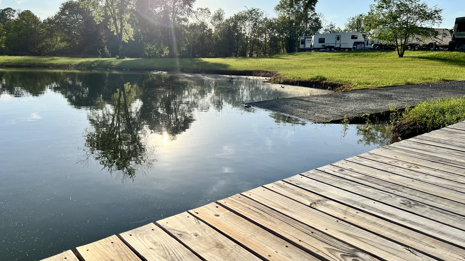 River Breeze RV Park