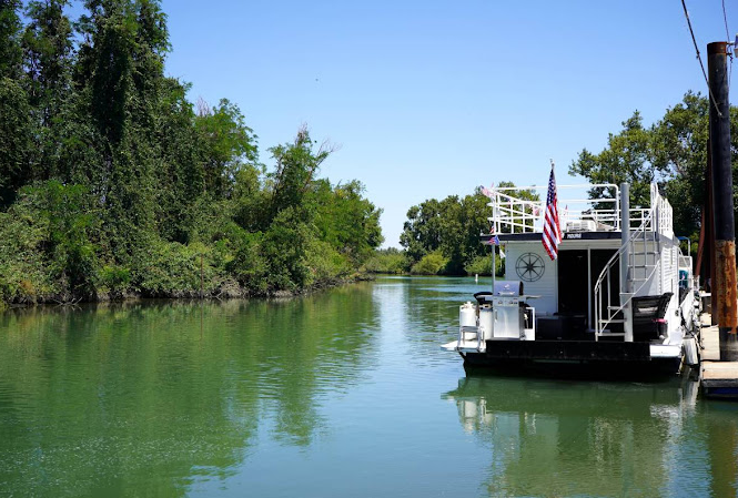 New Hope Landing Trailer Park and Marina