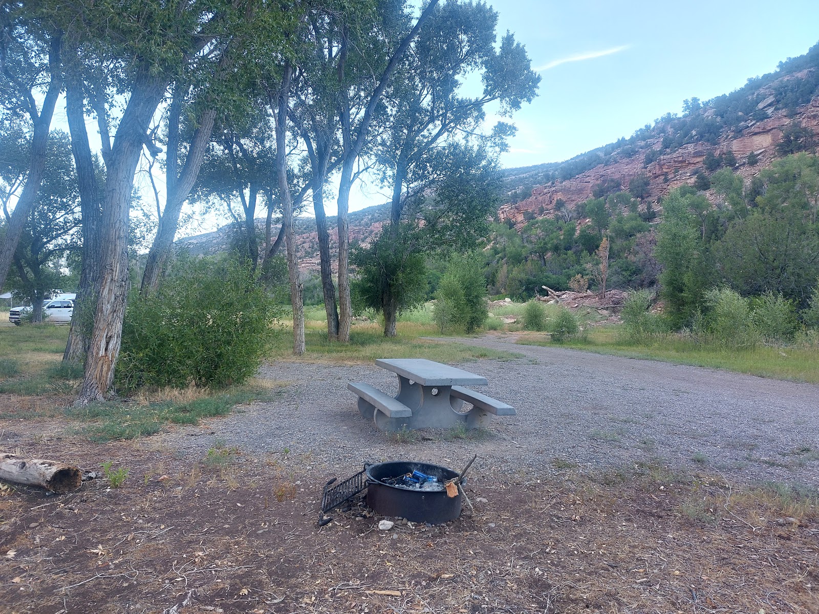 Ledges Rockhouse Campground