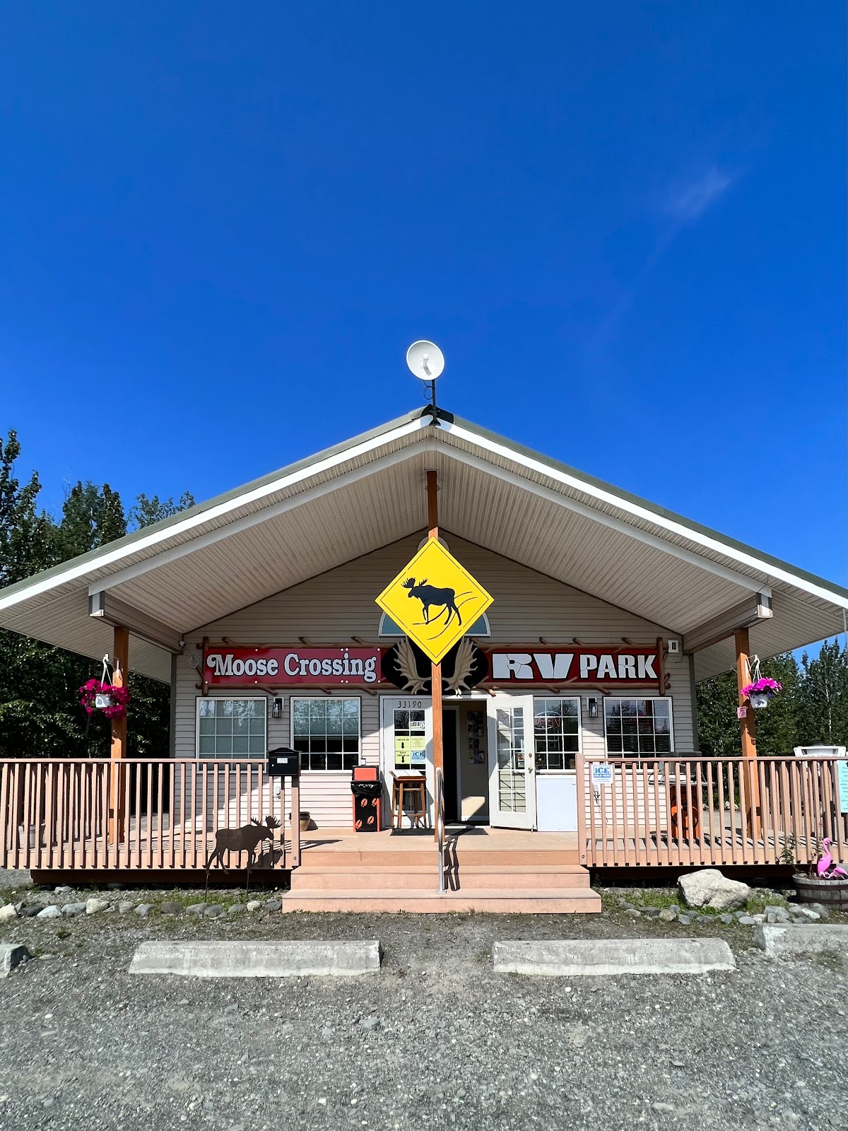 Moose Crossing RV & Food Truck Park