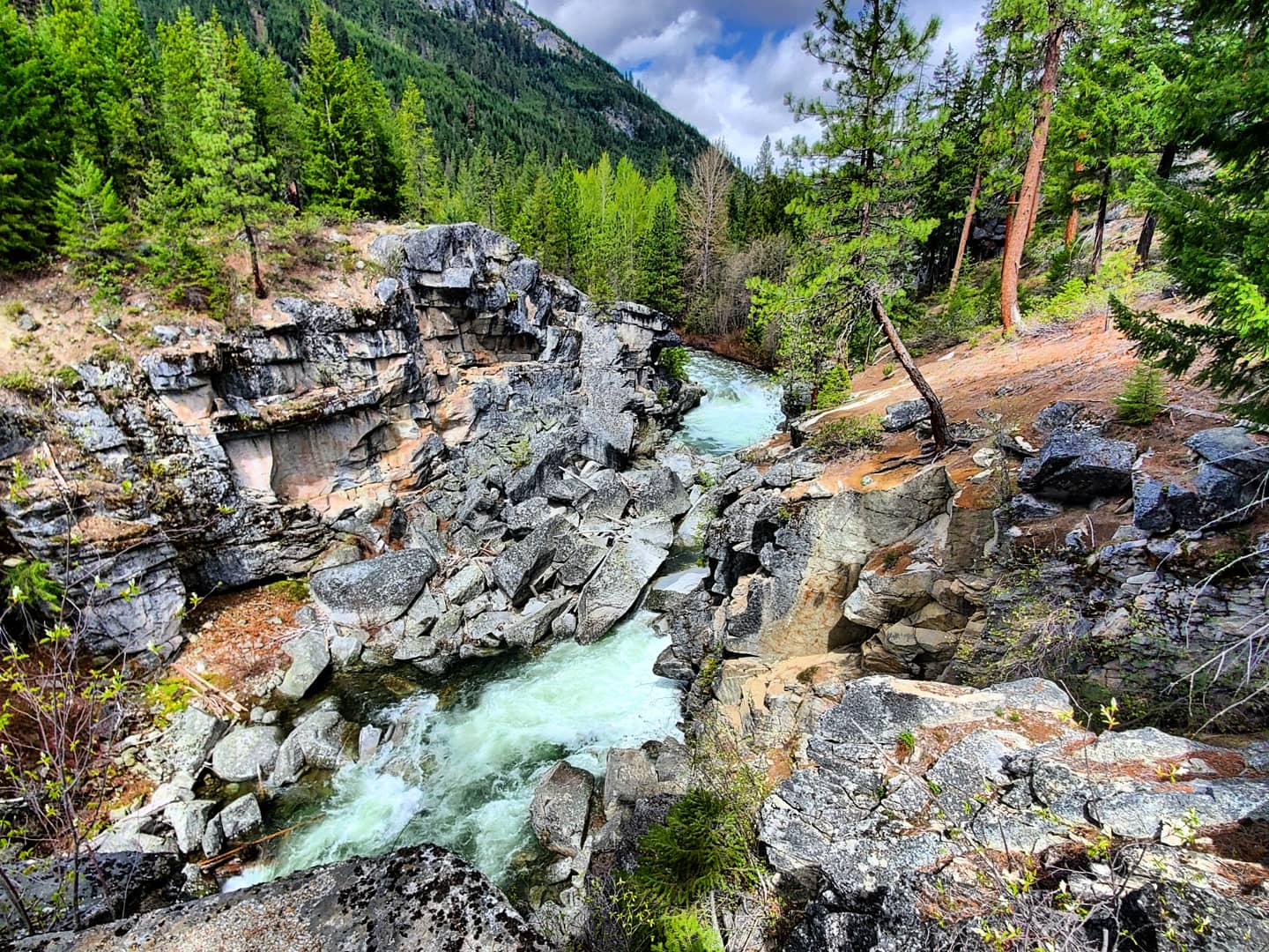 Lake Creek Campground