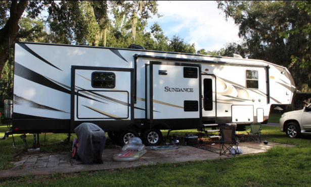 Hammock Lake Estates