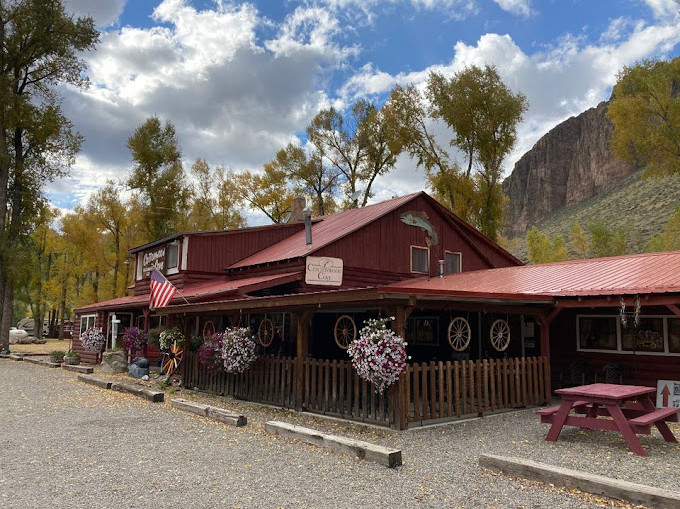 Cottonwood Cove Guest Ranch