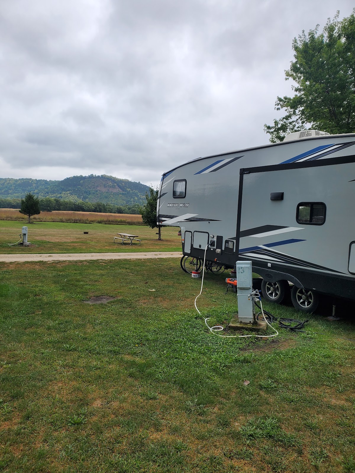 Supersaw Valley Campground