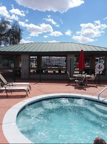 Tucson Meadows MHP Winter Haven RV Area