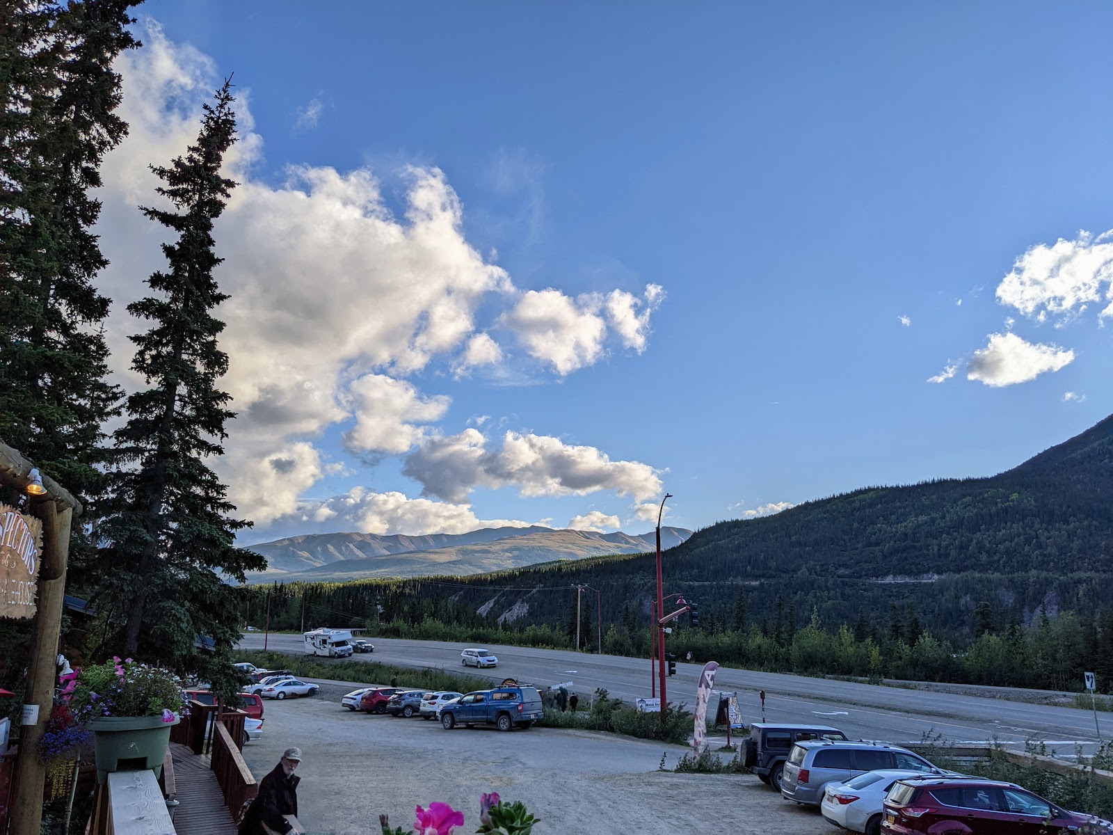 Denali Rainbow Village & RV
