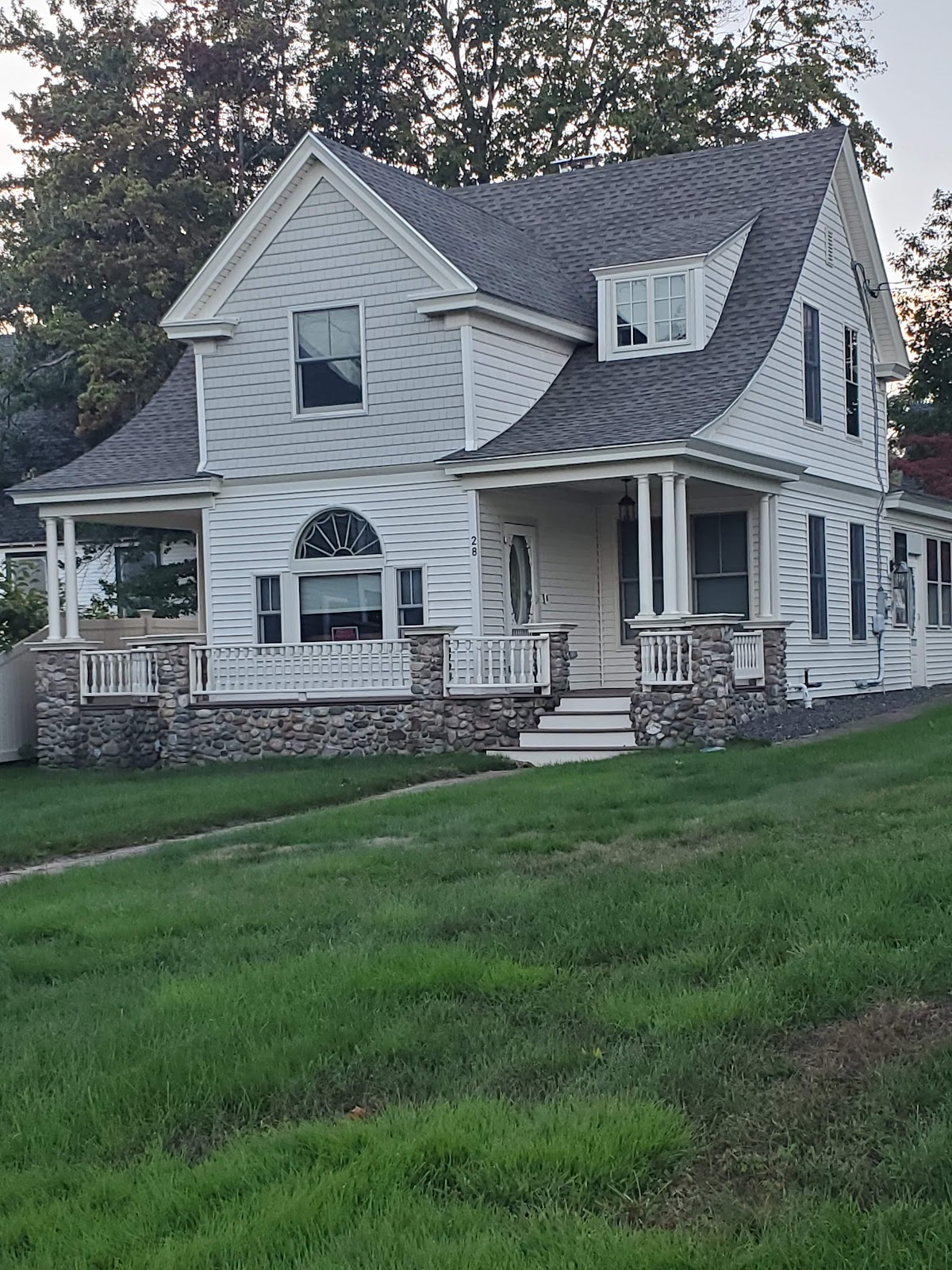 Ne're Beach Family Campground