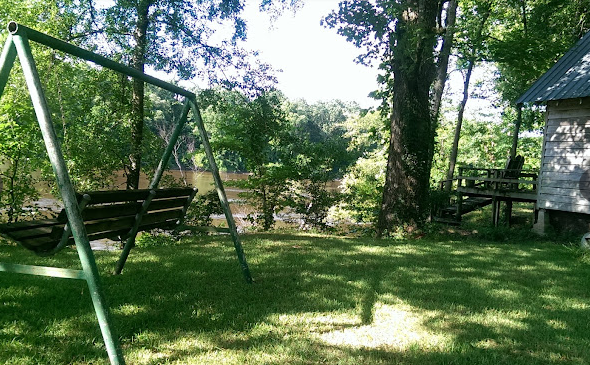 Brad's Old Ferry Landing