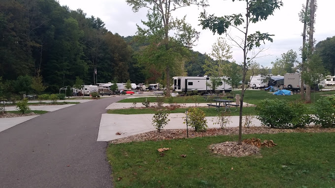 Muskingum Watershed Conservancy District Piedmont Marina Camping