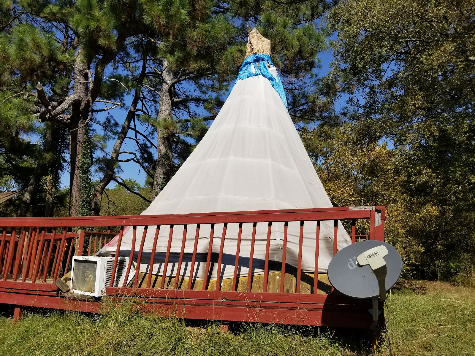 Diamond John's Riverside Retreat