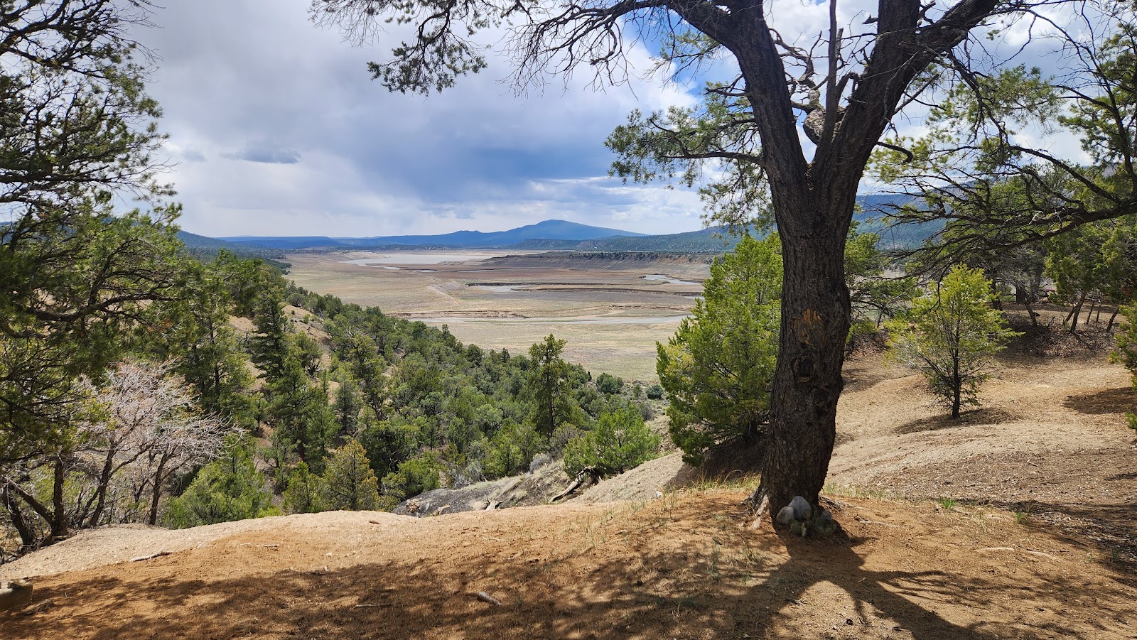 Stone House Lodge & RV Park