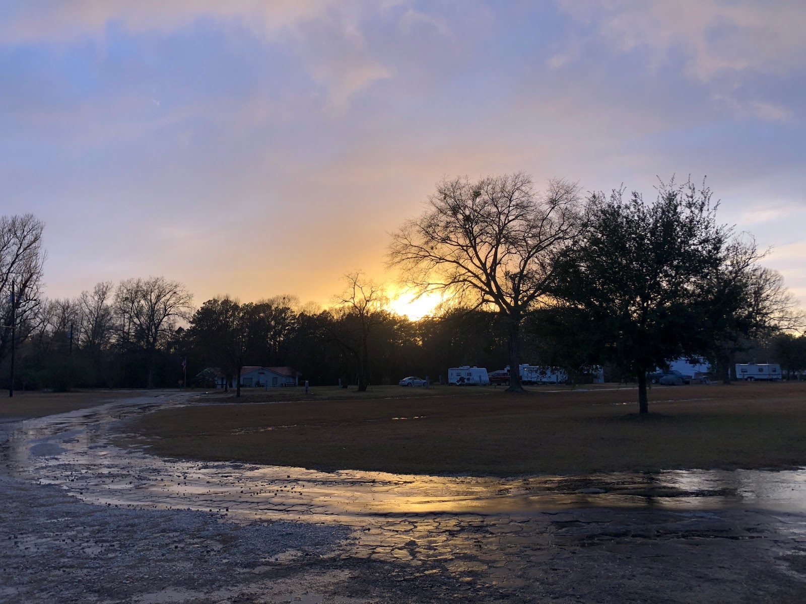 Magnolia Lake RV Park