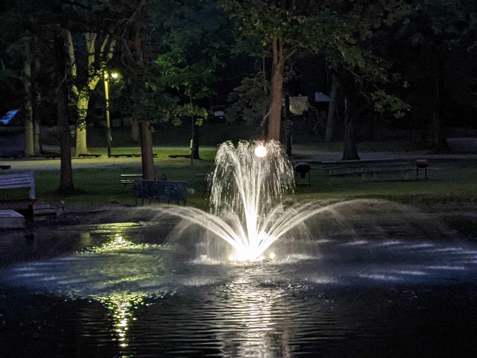 Whispering Oaks Resort