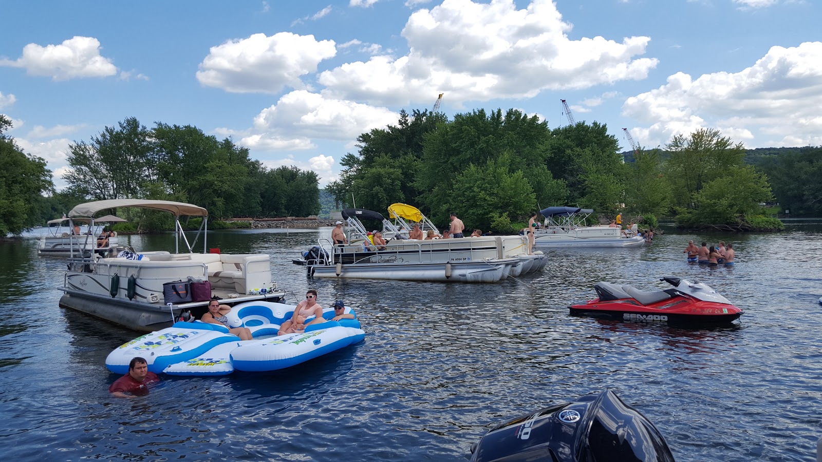 River Edge RV Camp and Marina