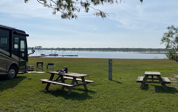 Mustang Hollow Campground