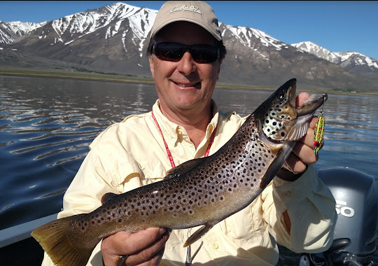 Crowley Lake Fish Camp