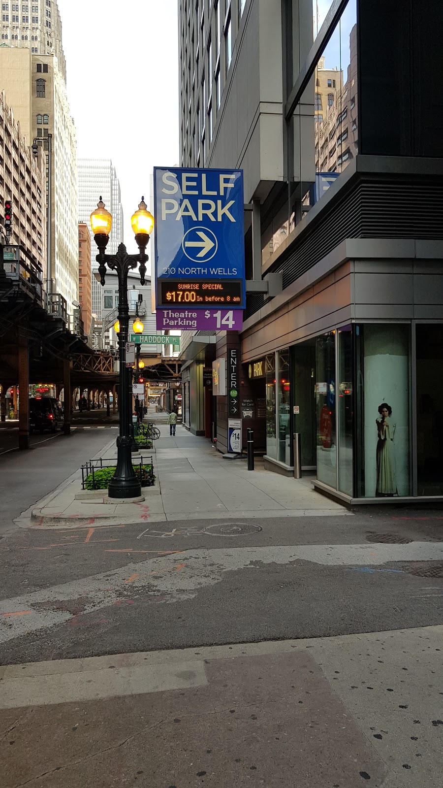 210 North Wells Self Park