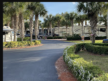 Water's Edge Motor Coach & RV Resort