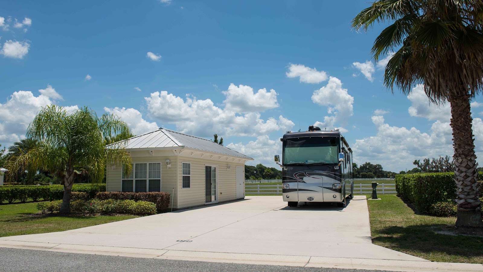 Florida Grande Motor Coach Resort