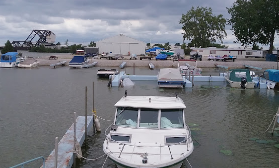 Portage River Marina Camp