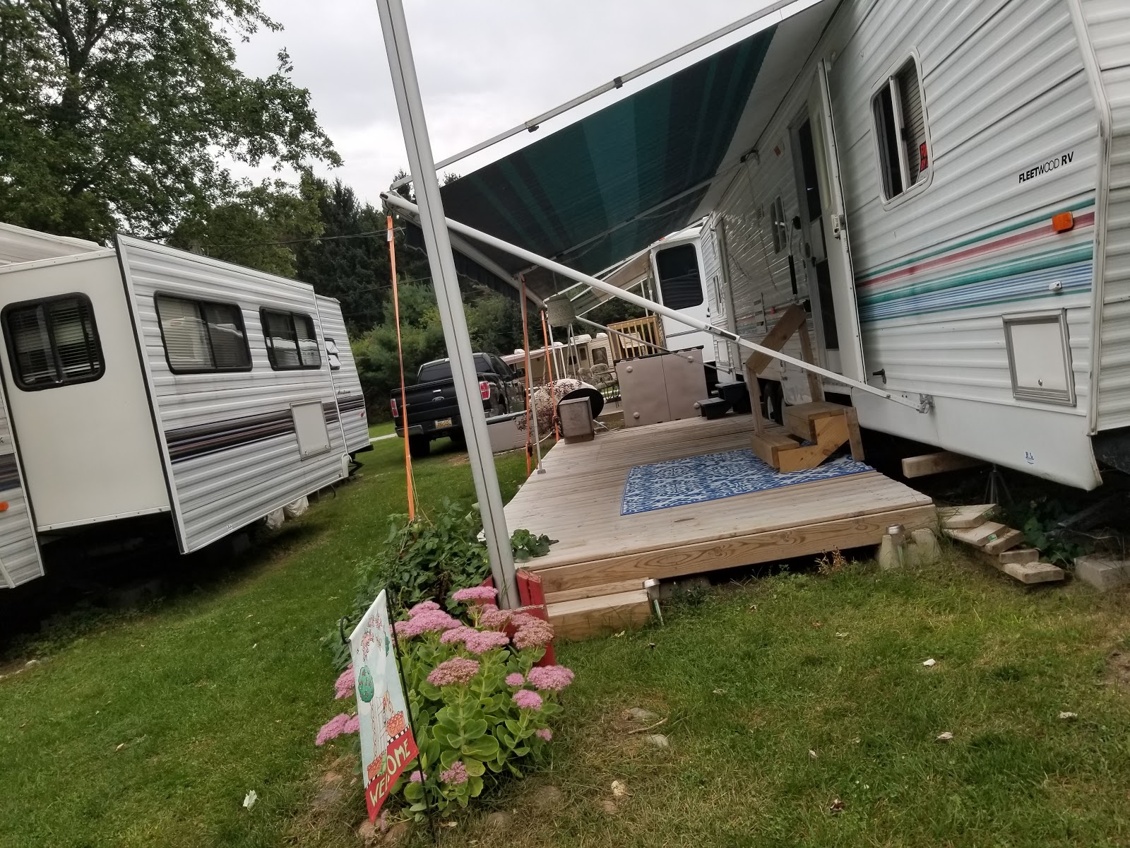 Holiday Beach Resort and Campground