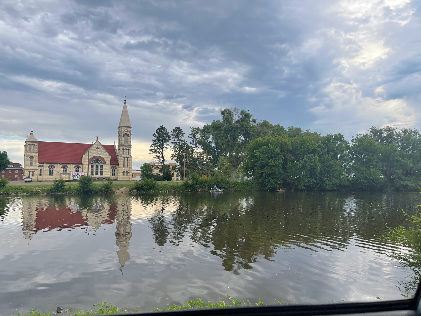 Ellis Lakeside City Campground