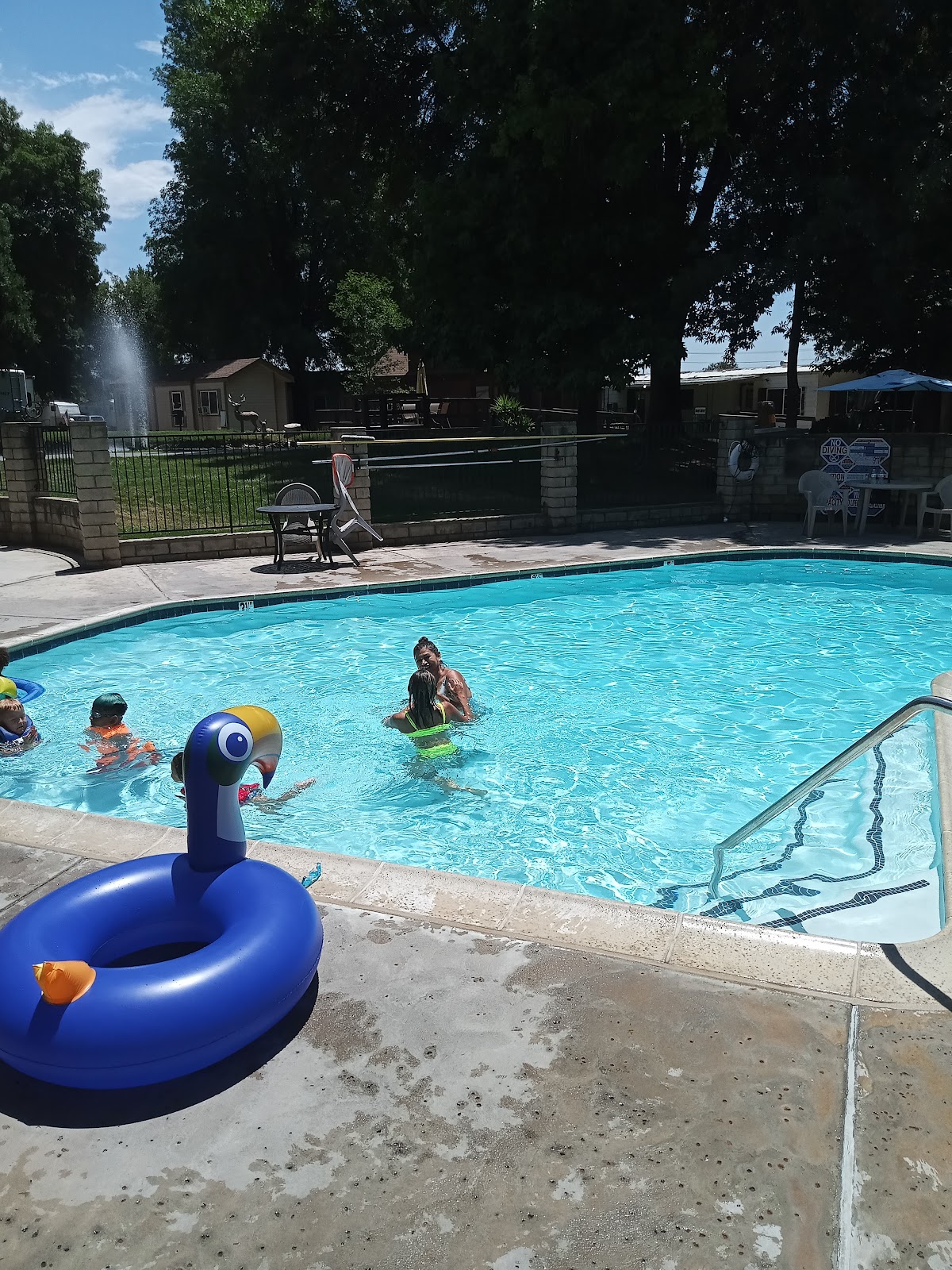 Cherry Valley Lakes RV Campground