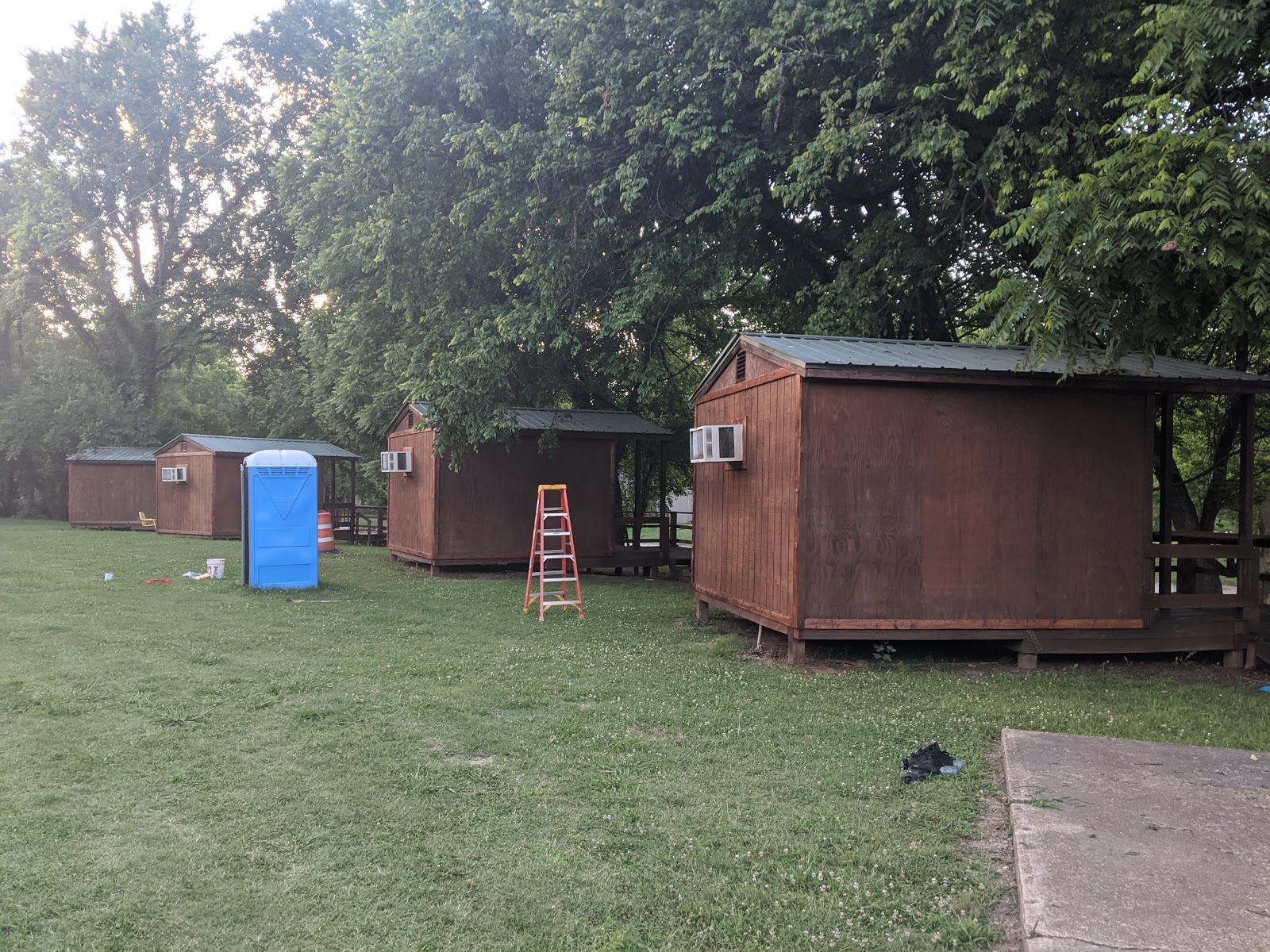 Saddler Falls Resort