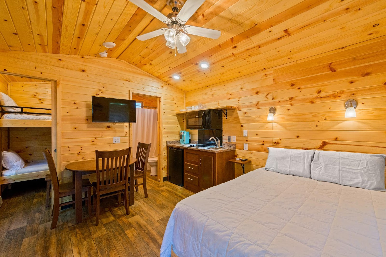 Cleveland/Sandusky Jellystone Park