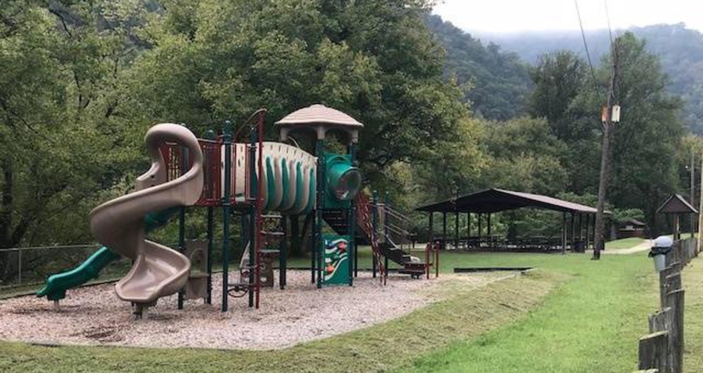 Fishtrap Lake Shelters
