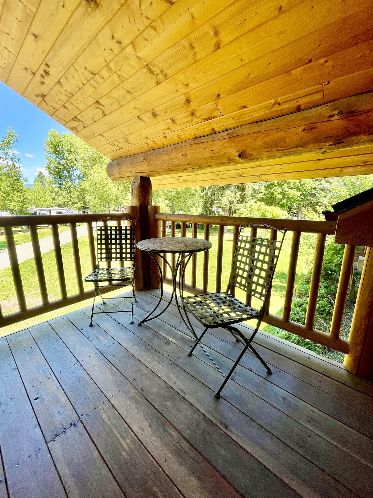 Carriage House Inn & RV Park