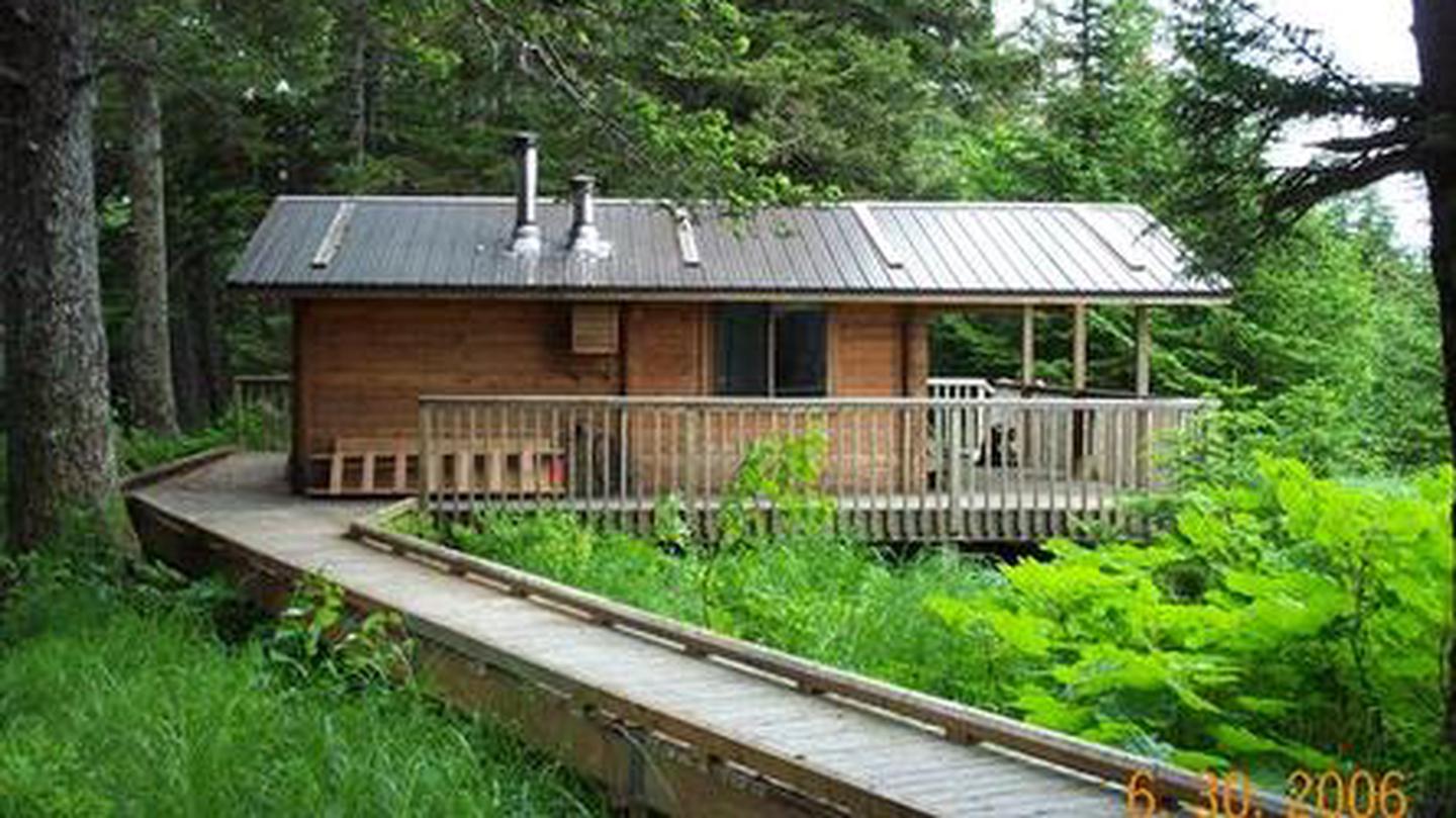 Green Island Cabin