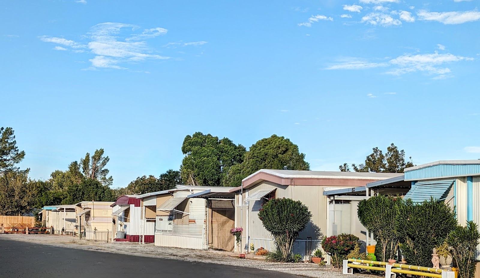 Mid Country Trailer Park