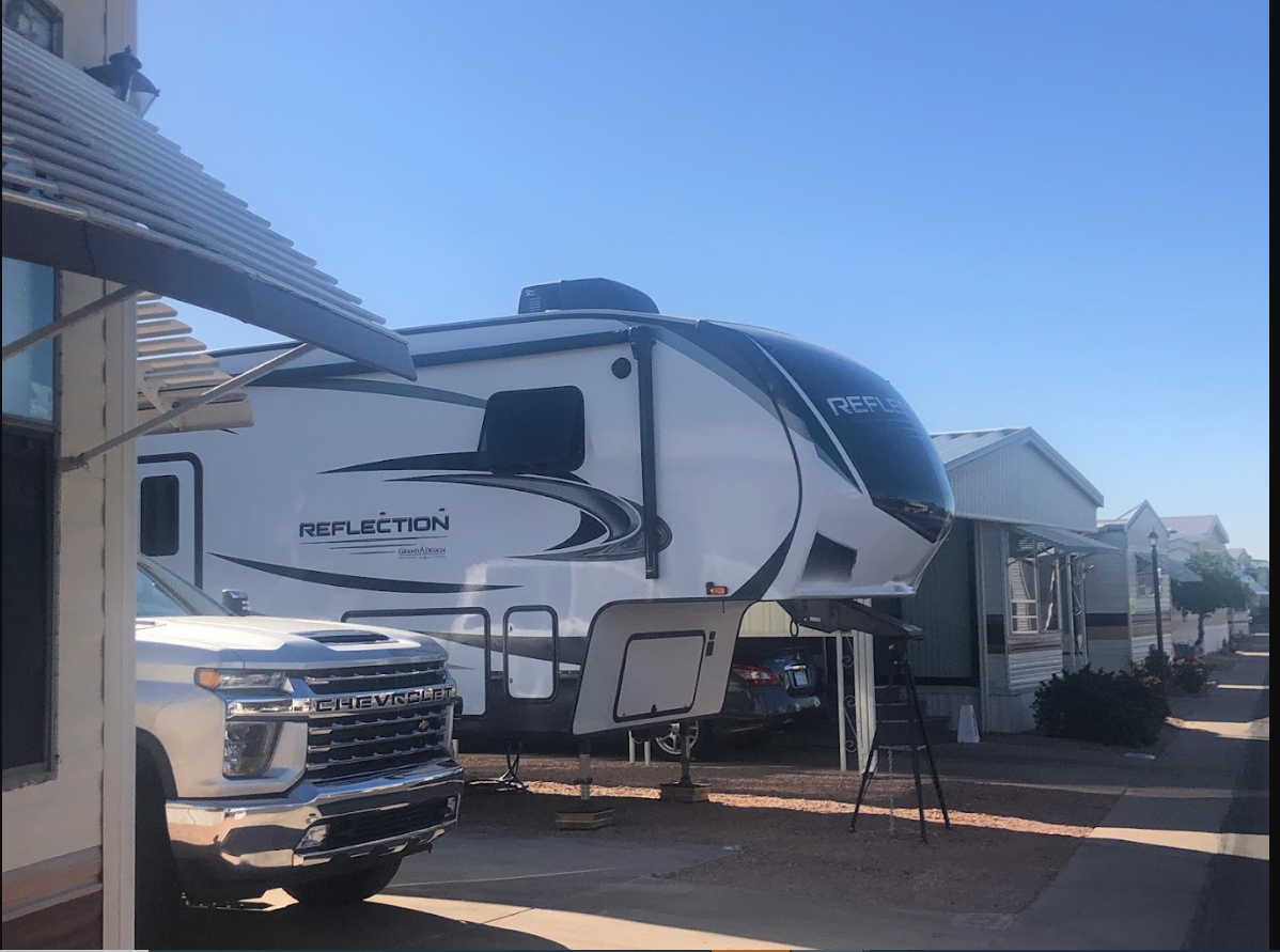 Orangewood Shadows RV Resort